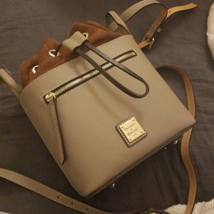 dooney and bourke beacon drawstring
